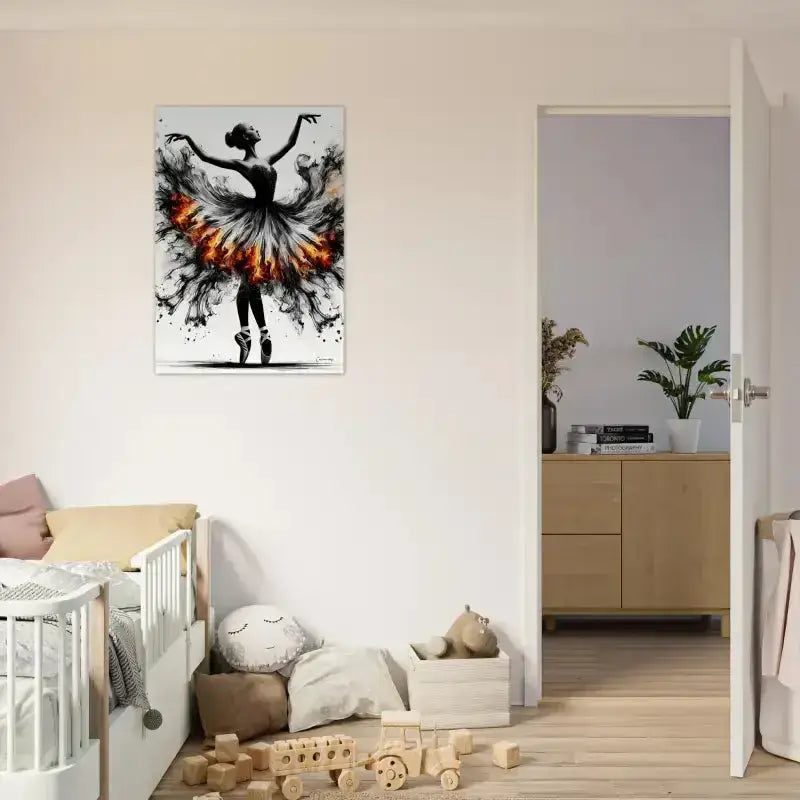 Schwarz-weiß Ballerina-Leinwandkunst mit Feuertanz-Poster und orangenen Flammen