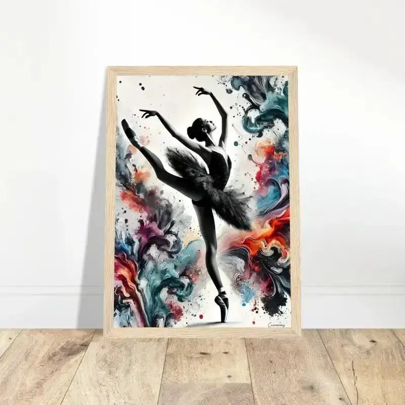 Farbtanz Gerahmtes Poster: Schwarze Ballerina mit farbigem abstraktem Hintergrund