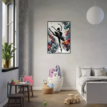 Farbtanz Gerahmtes Poster: Schwarz-weiß Ballerina mit farbigem abstraktem Hintergrund