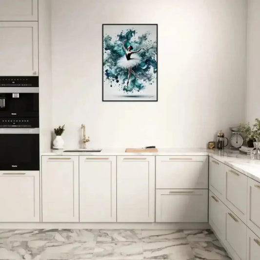 Wassertanz gerahmtes poster mit ballerina in schwarzweiß vor wirbelndem teal hintergrund im schwarzen rahmen