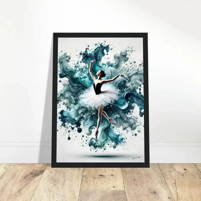 Wassertanz Gerahmtes Poster: Ballerina in Schwarzrahmen mit türkis-weißem abstraktem Hintergrund